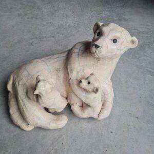 Câlin - Ourse polaire et ses oursons