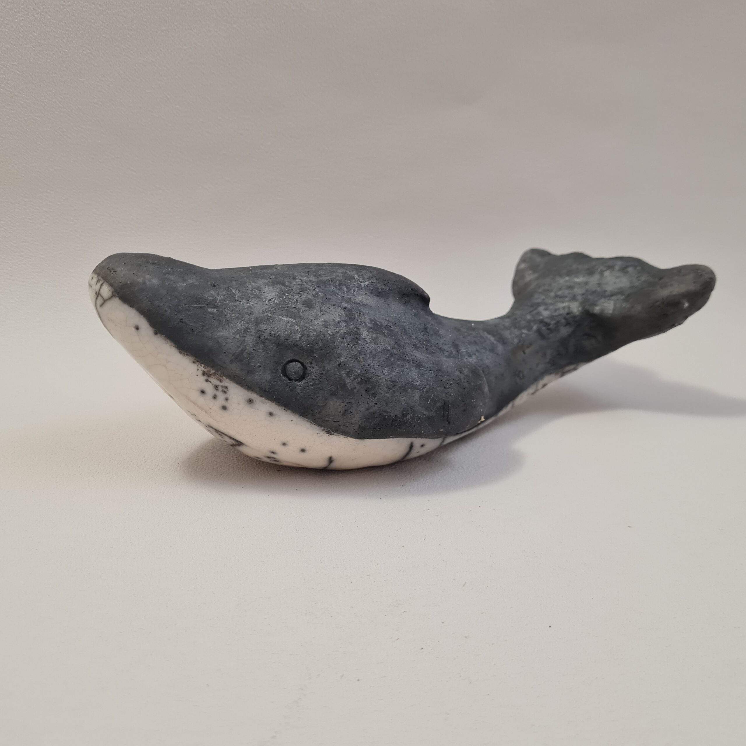 Jolie baleine en céramique