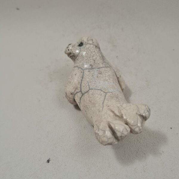 Veau Marin en Poterie Raku – Image 3