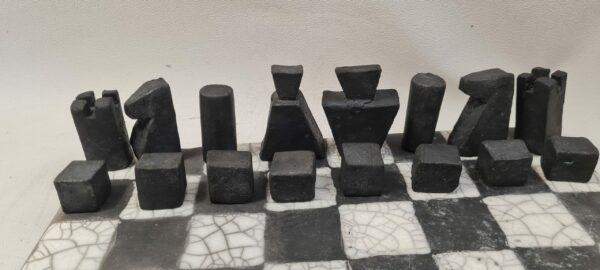Jeu d’échecs en céramique raku – Une œuvre artisanale unique – Image 12