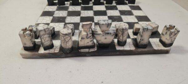 Jeu d’échecs en céramique raku – Une œuvre artisanale unique – Image 11