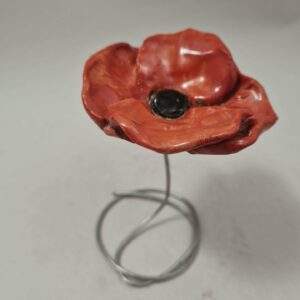 Fleurs rouge coquelicots en grès.