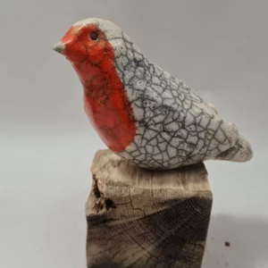 Rouge gorge en raku, sur pic - grand modèle