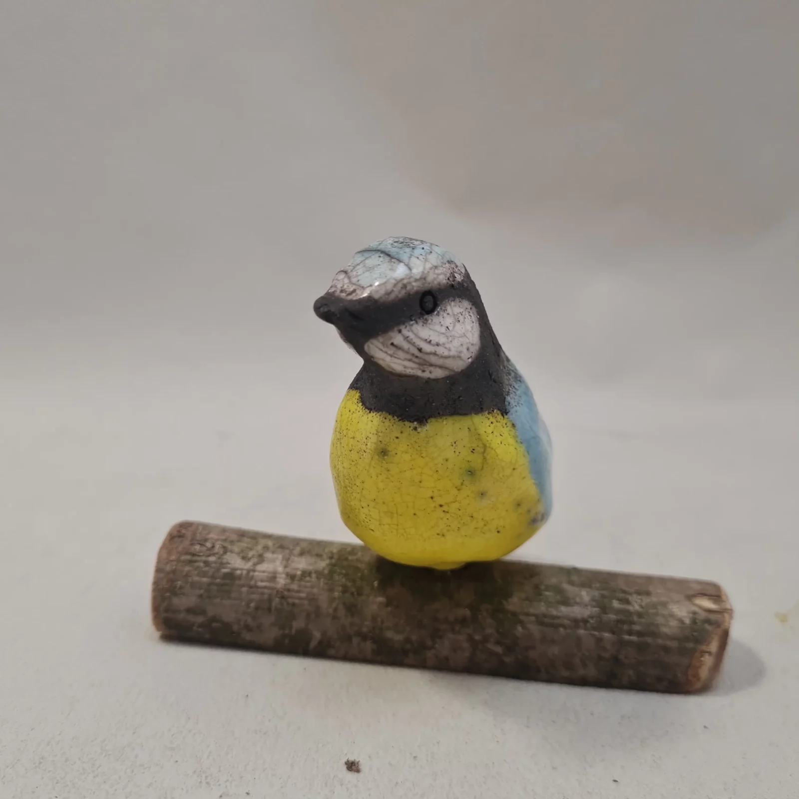 Poterie Raku – mésange bleue décorative en céramique – Image 5