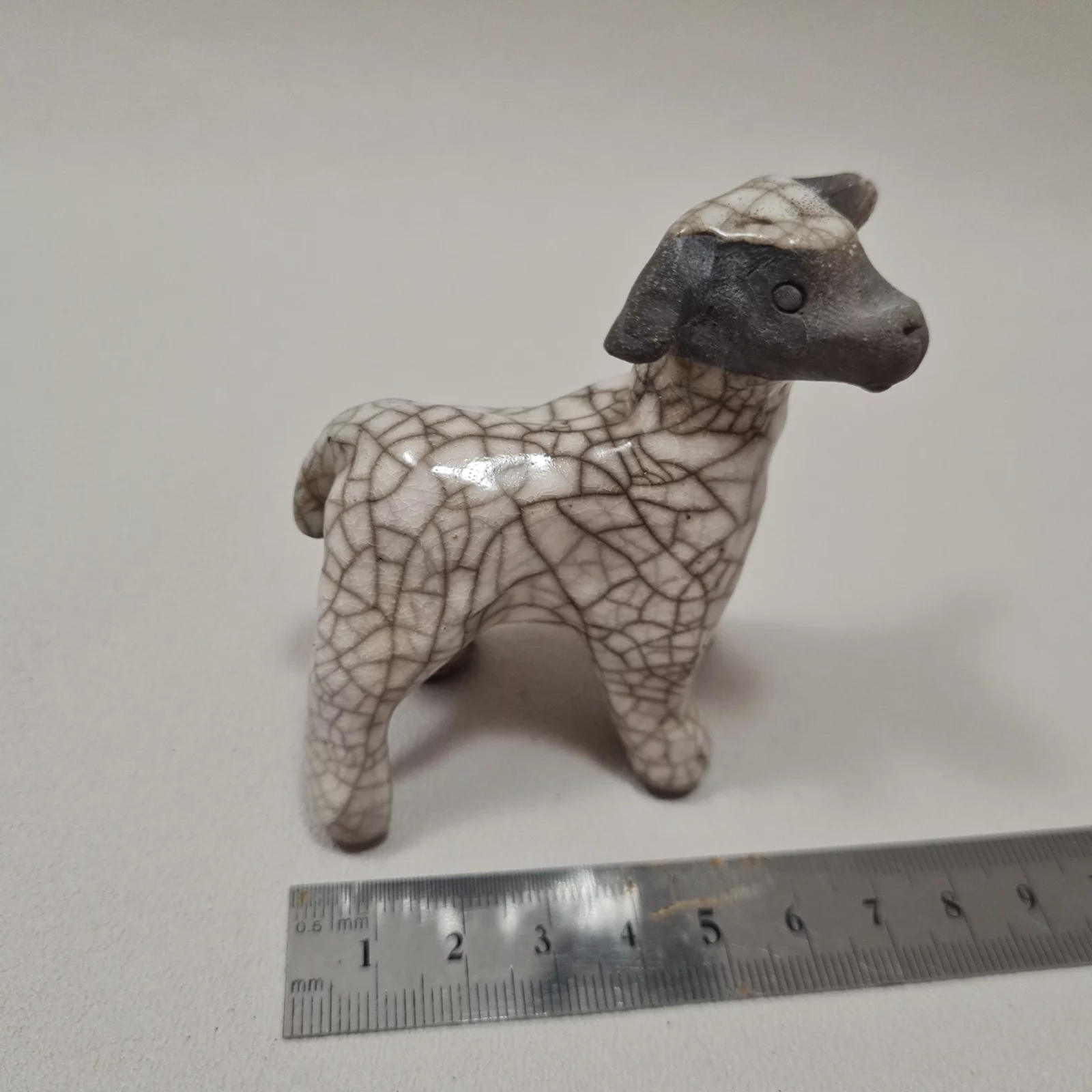 Petit mouton en raku – Image 5